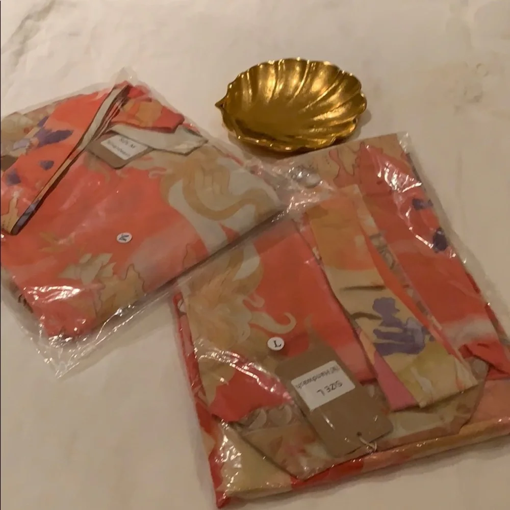 KIMONO MERMAID SEASHELL PRINT MULTI CORAL/PINK COLOR BEAUTIFUL FABRIC - Picture 5 of 7